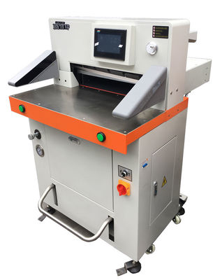 Porcellana Carta di carta automatica del manuale della tagliatrice dei semi industriali 720mm in avanti fornitore
